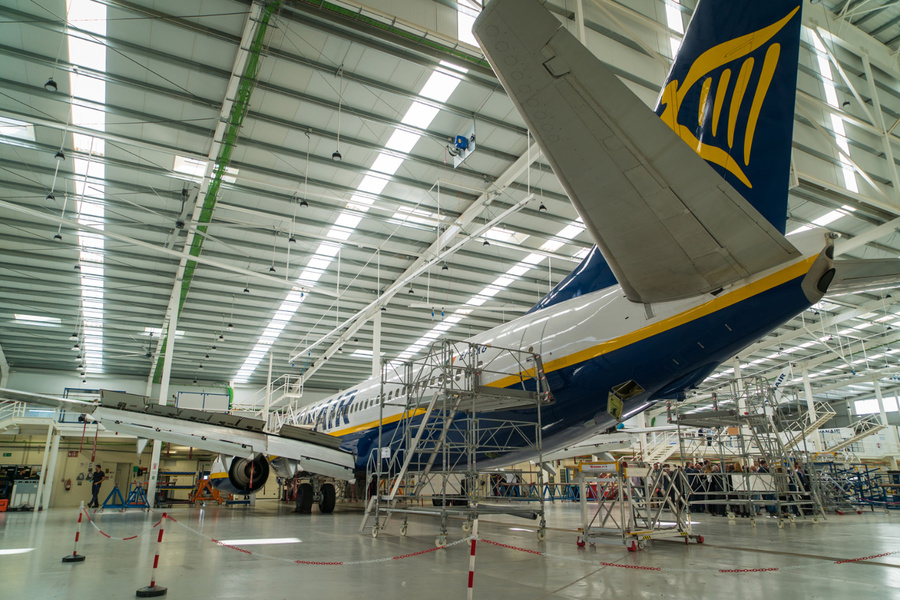 Aprobado en Pleno el Estudio de Detalle que regula los suelos donde irá el nuevo hangar de Ryanair
