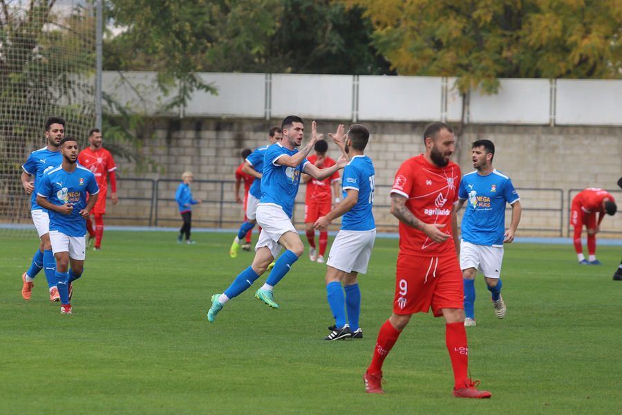 1-1: Pólvora mojada