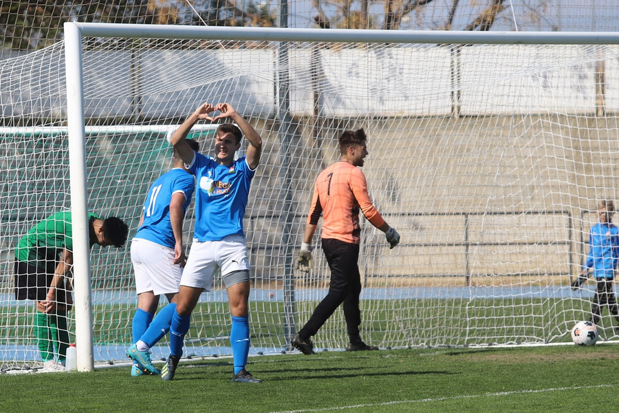 4-0: Campeón de la primera fase