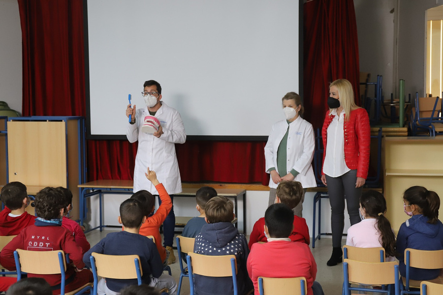 El área de Salud organiza revisiones oculares y bucodentales para los escolares