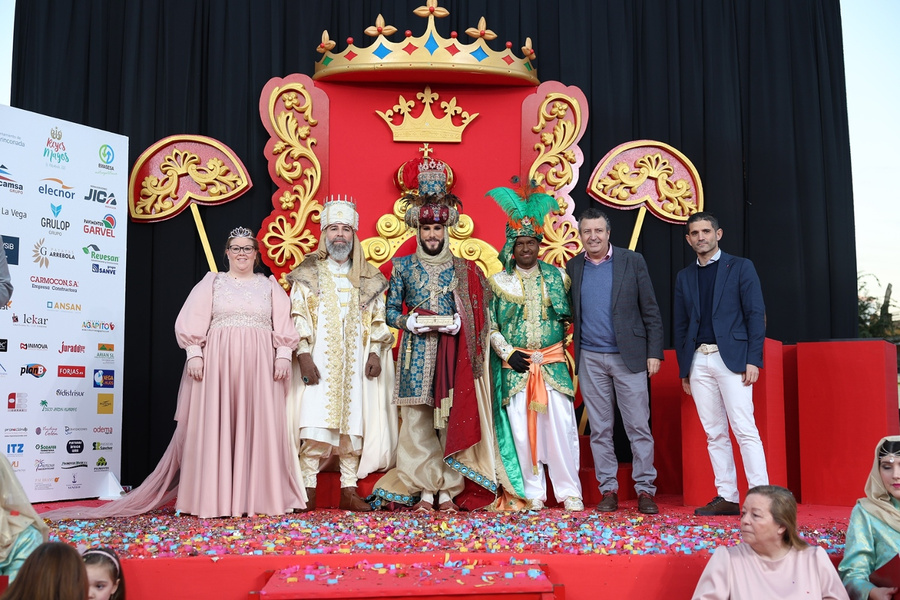 La Coronación de los Reyes Magos anticipa la gran Cabalgata de La Rinconada