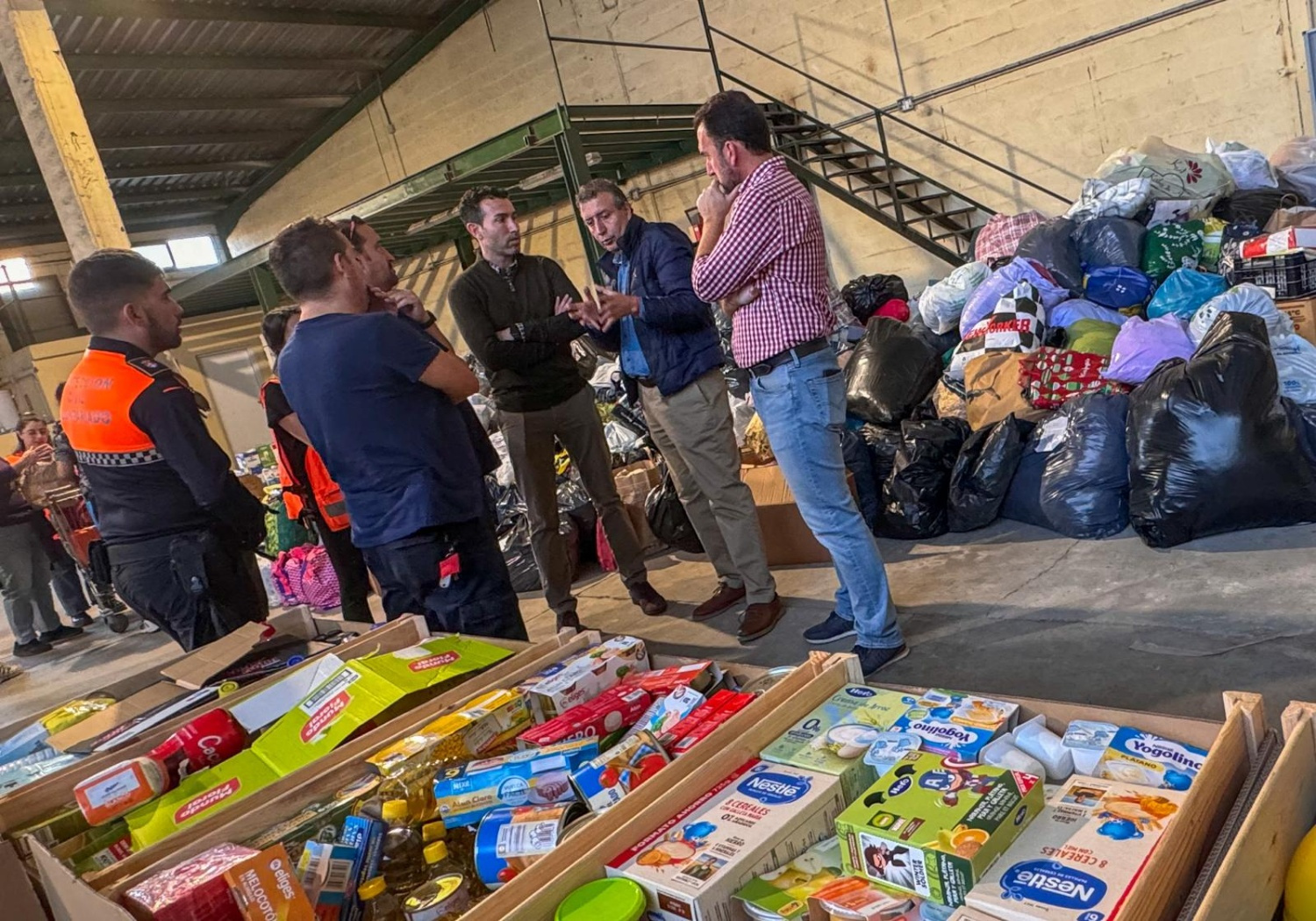 Avalancha de solidaridad del municipio con los afectados por la DANA