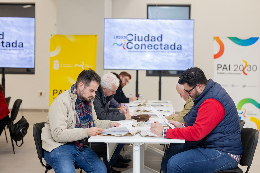 Ciudanía, colectivos, empresas y comunidad educativa refrendan el proyecto de Ciudad Conectada